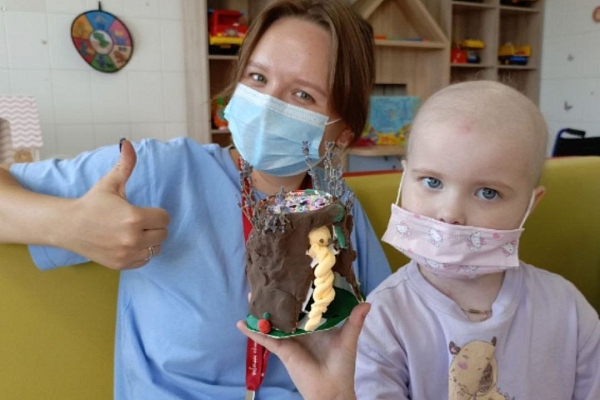 ЗА РАЗГОВОРАМИ ВРЕМЯ ТЕЧЕТ НЕЗАМЕТНО