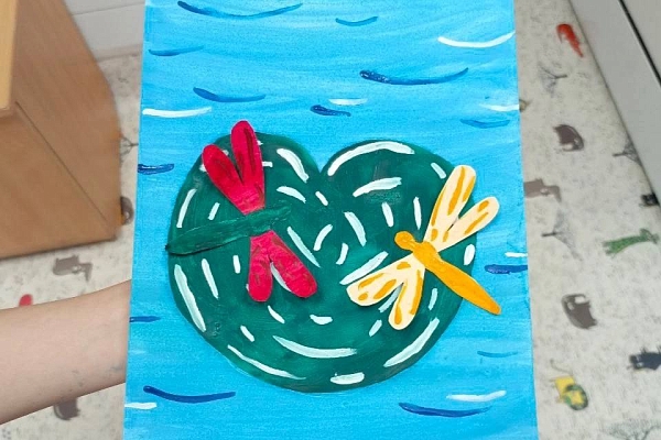 НАХОДИТЬ ПОВОДЫ ДЛЯ ПРАЗДНИКА