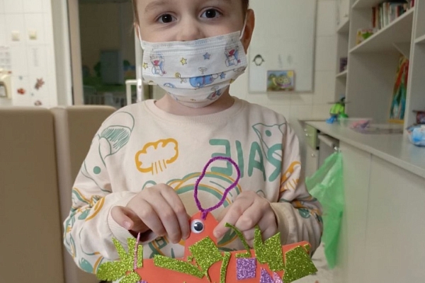 ПОПУГАЙ ПО КЛИЧКЕ "АЁНКА"